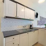 Nikos Seaside 3 Appartement Agia Pelagia Chlomou