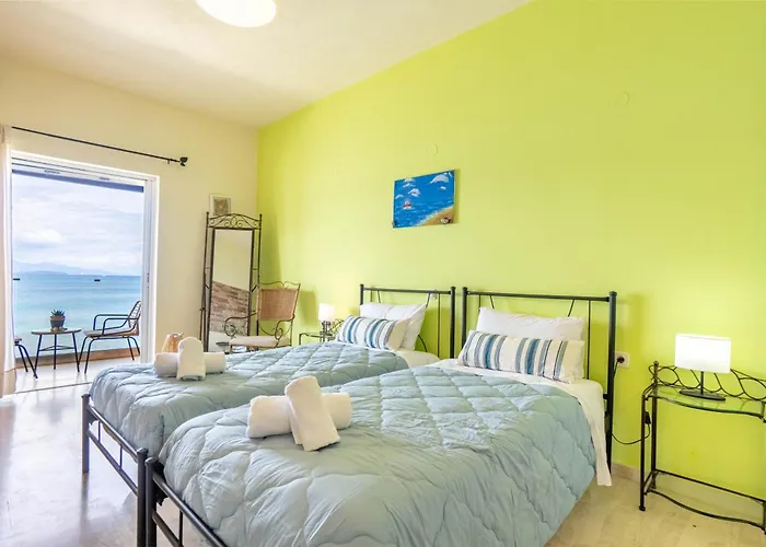 Nikos Seaside 3