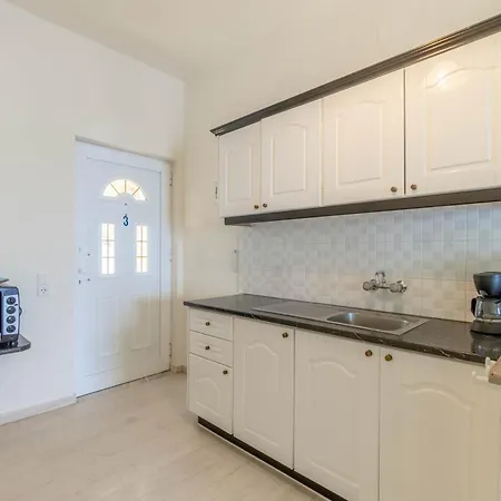 Nikos Seaside 3 Agia Pelagia Chlomou