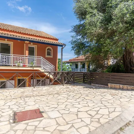 Daire Nikos Seaside 3 *