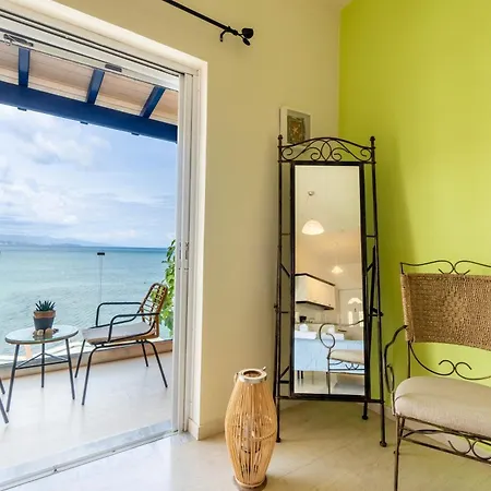 Apartment Nikos Seaside 3 *