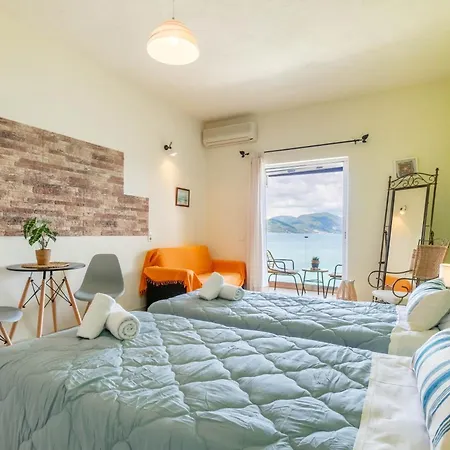 Nikos Seaside 3 Apartment Agia Pelagia Chlomou